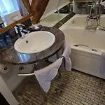 Ξενοδοχείο Schiefes Haus