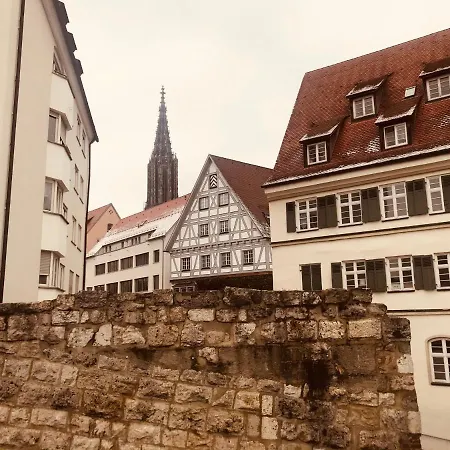 Schiefes Haus Ulm