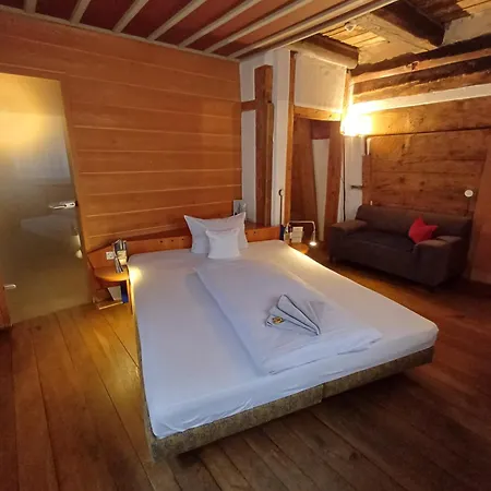Schiefes Haus فندق أولم