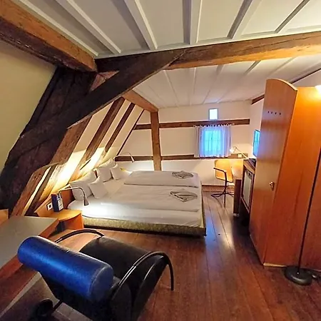 Schiefes Haus * Ουλμ