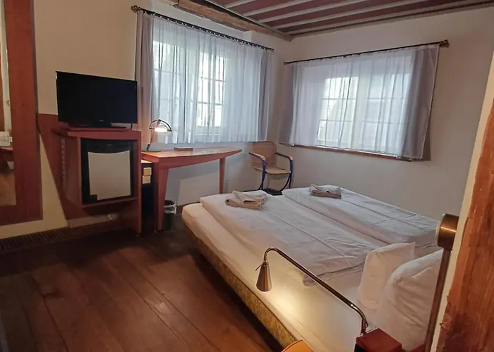 호텔 Schiefes Haus *